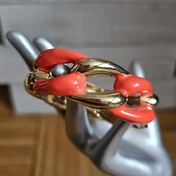Vintage Clamper Bracelet. Chain Link Clamper. Orange & Gold Clamper. - Picture 4 of 9